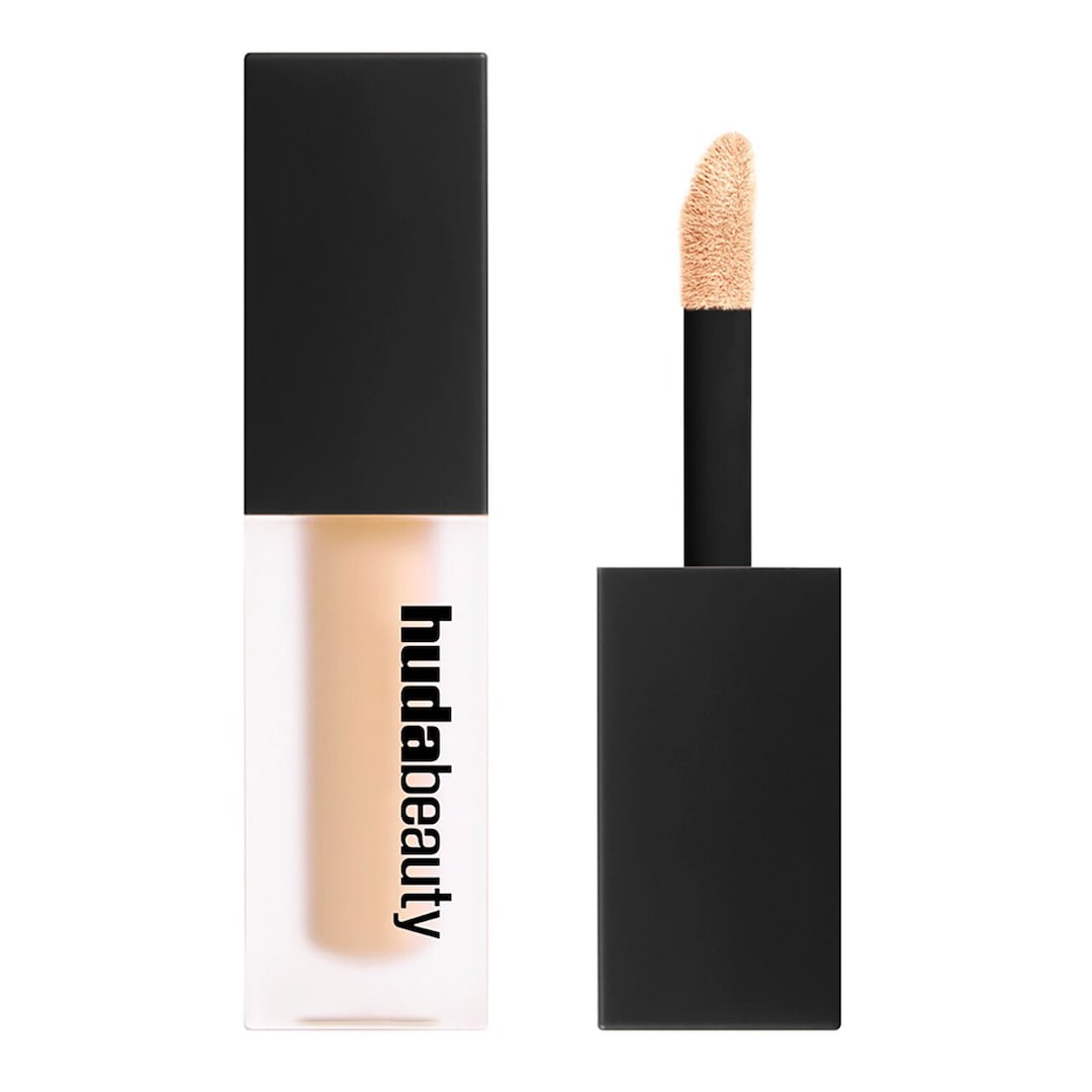 Huda Beauty FauxFilter Luminous Matte Concealer (sample size 2ML)