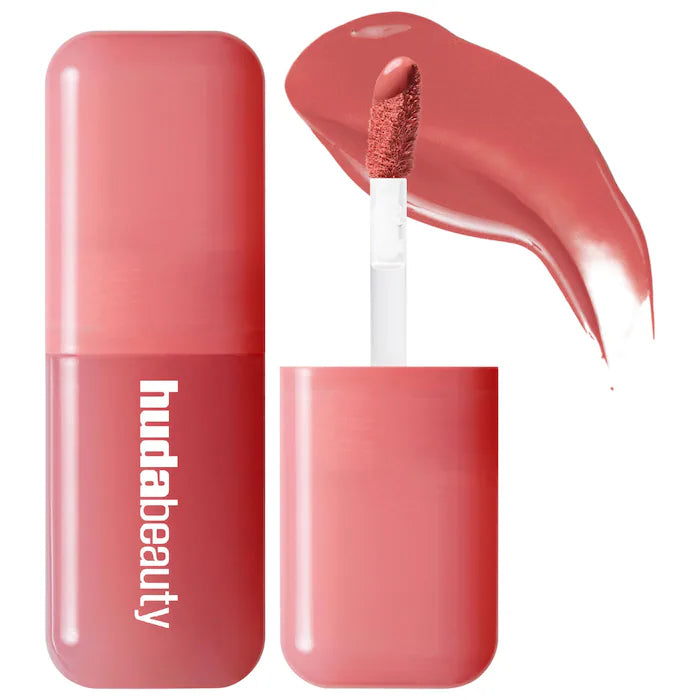 HUDA BEAUTY 
Blush Filter Soft Glow Liquid Blush